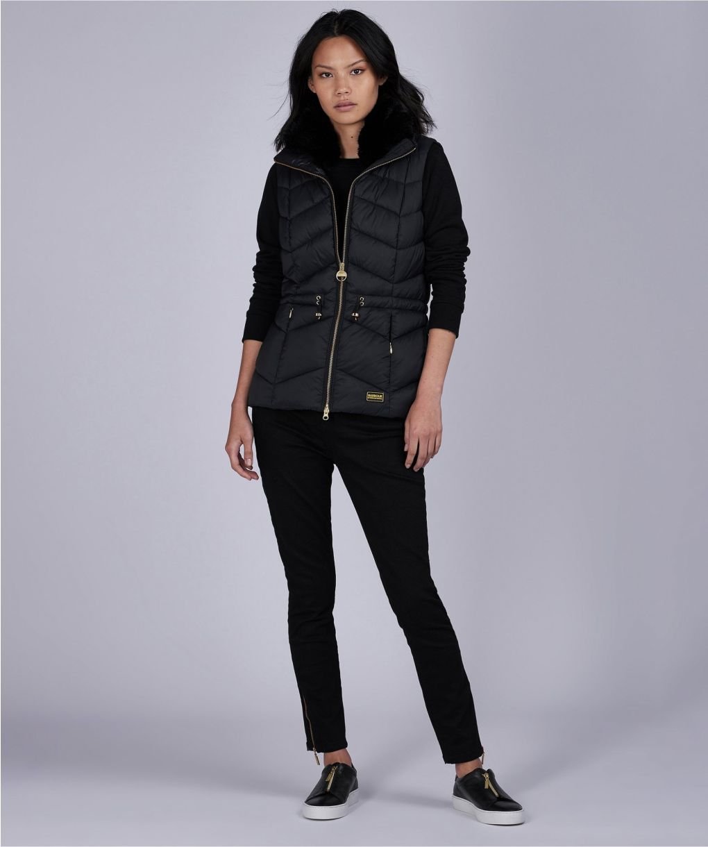 Barbour women’s quilted fur gilet／Black Barbour Womens Otterburn Quilt Gilet Black - LGI0003BK11