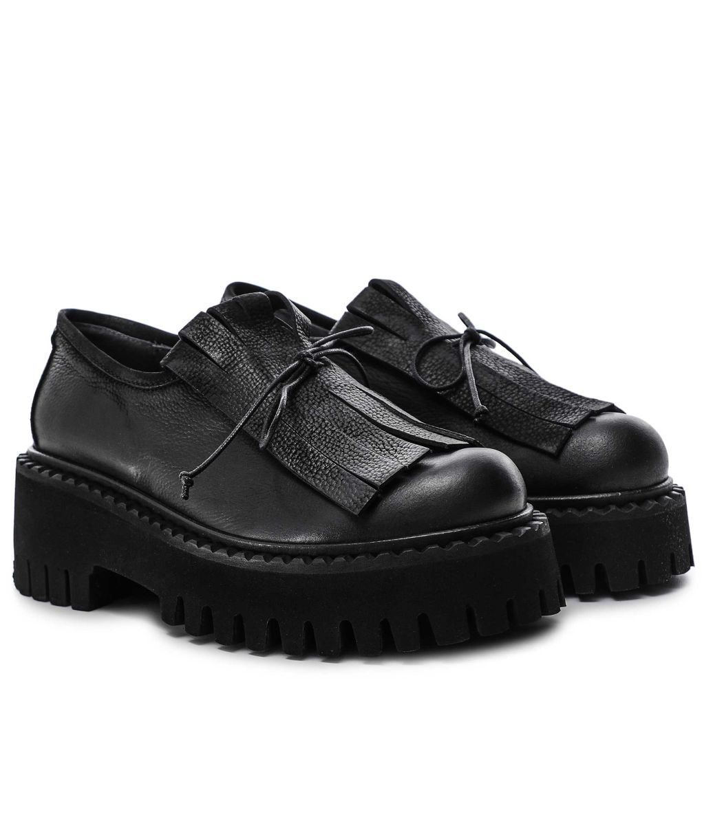 Lofina | Fringed Brogue Loafers