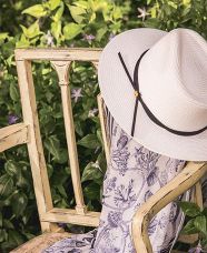 Women's hats