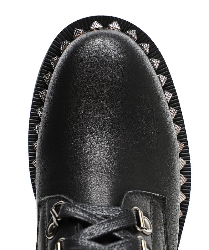 Alma en Pena Gabriella Studded Leather Ankle Boots