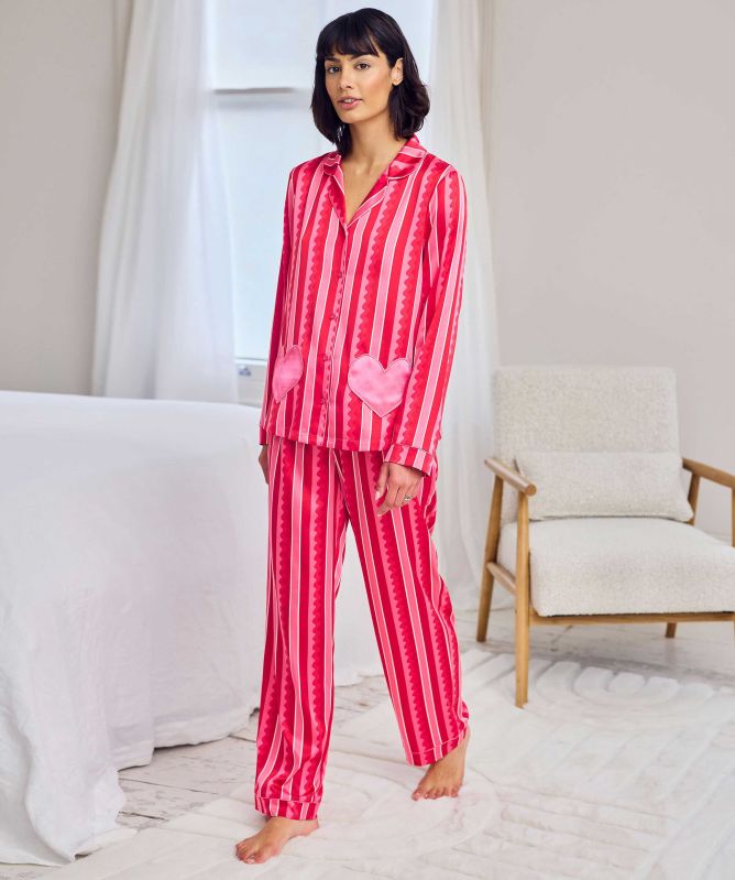 Chelsea Peers Satin Wiggle Heart Long Pyjamas
