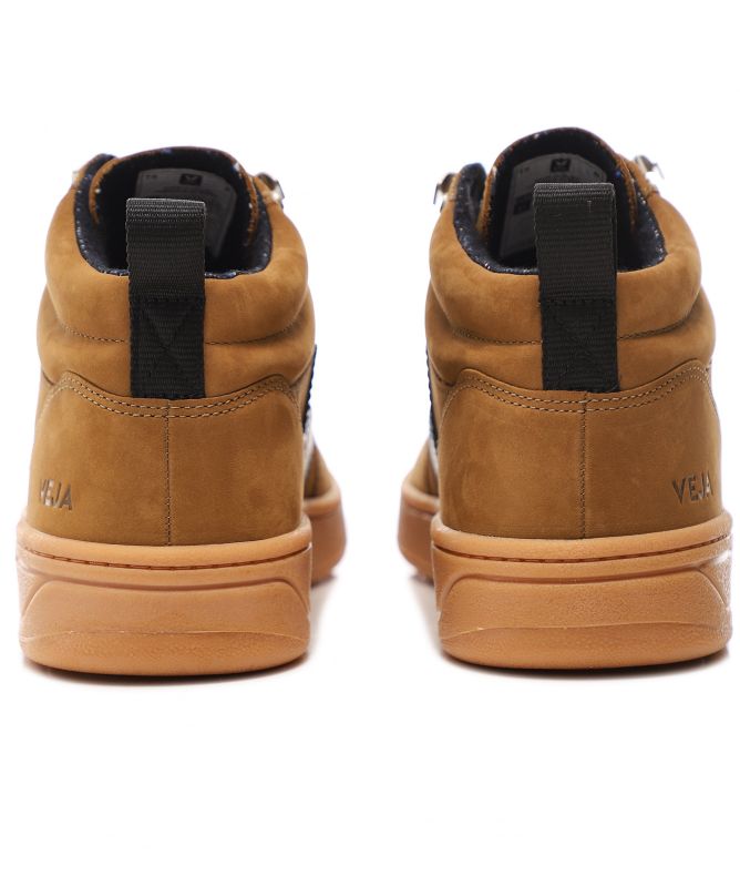 VEJA Men's Nubuck Roraima Hiker Trainers