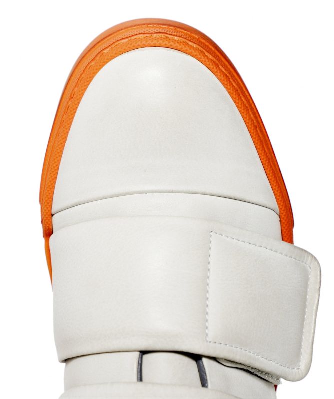 Lofina Leather Contrast Sole Trainers