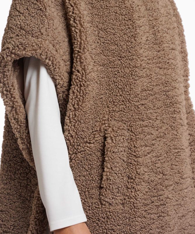Rino and Pelle Luca Teddy Cape
