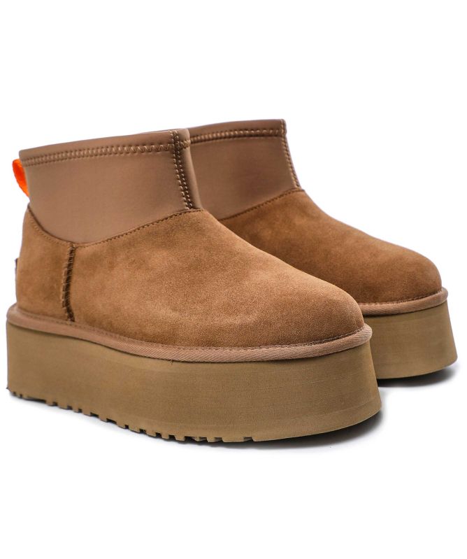 UGG Classic Mini Dipper Boots