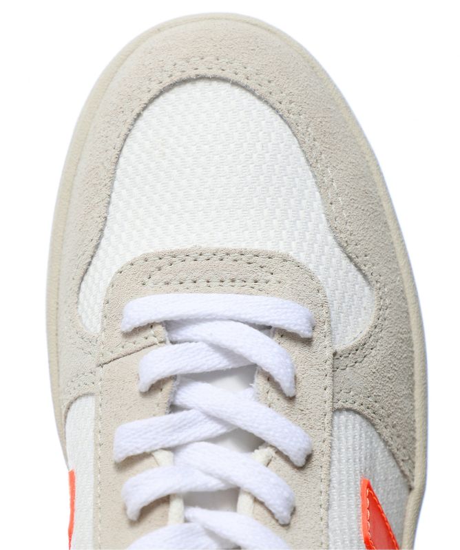 VEJA Women's V-10 B-Mesh Trainers