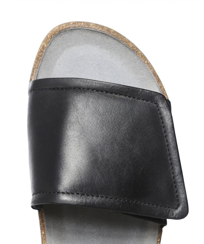 Lofina Leather Sliders
