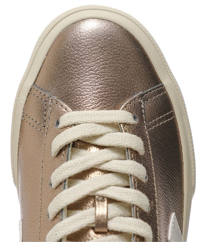 VEJA Womens ChromeFree Leather Campo Trainers