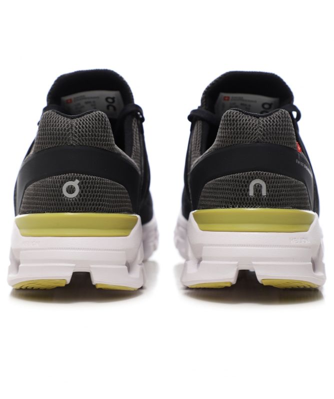 On Running Cloudswift Trainers