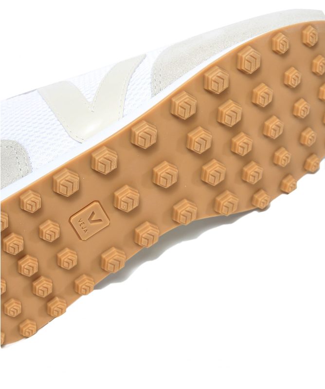 VEJA Mens Alveomesh Rio Branco Trainers