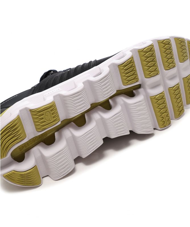 On Running Cloudswift Trainers