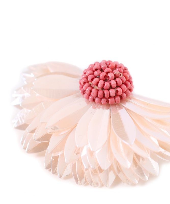 Olivia Dar Marigold Half Daisy Earrings