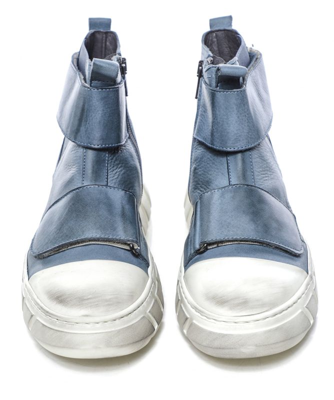 Lofina Leather Flatform Boots
