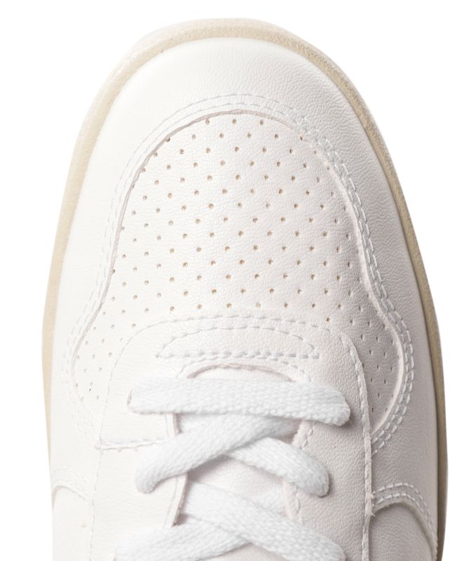 VEJA Vegan Leather V-10 Trainers