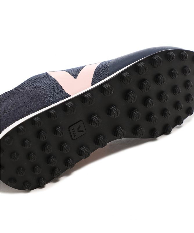 VEJA Women's Mesh Running Trainers
