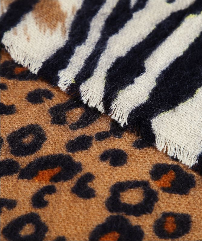 Rino and Pelle Hind Animal Print Scarf