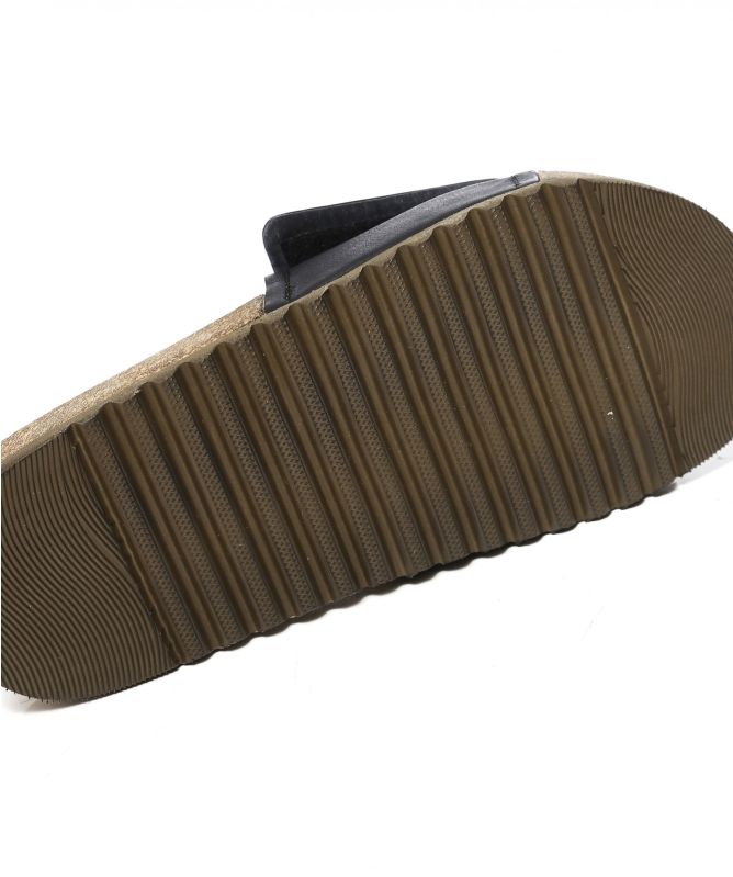 Lofina Leather Sliders