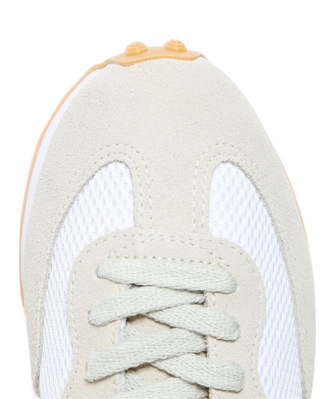 VEJA Mens Alveomesh Rio Branco Trainers