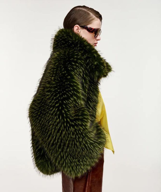 Essentiel Antwerp Kastanje Oversized Faux Fur Jacket