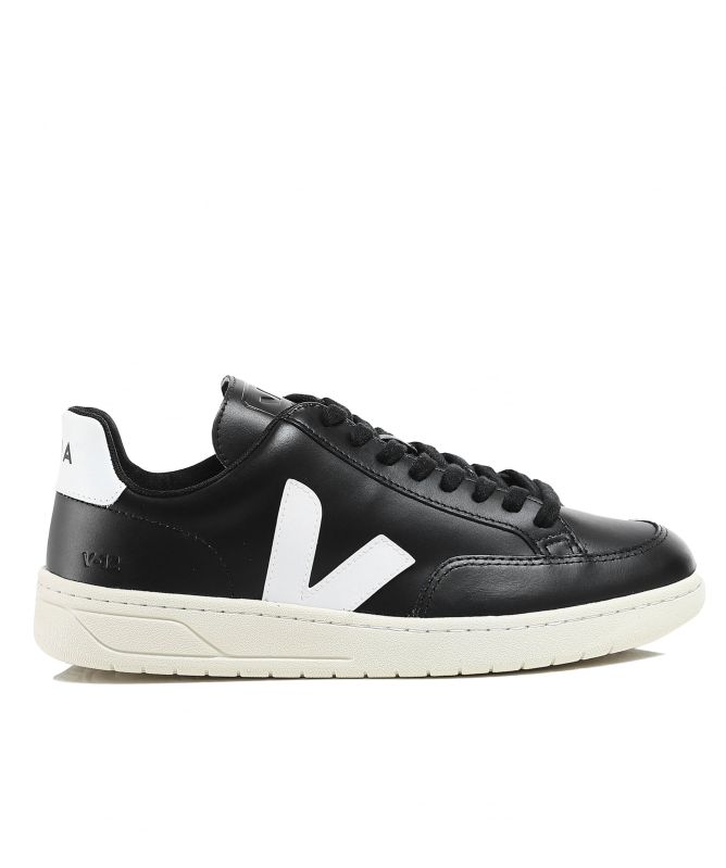 VEJA Mens Leather V-12 Trainers