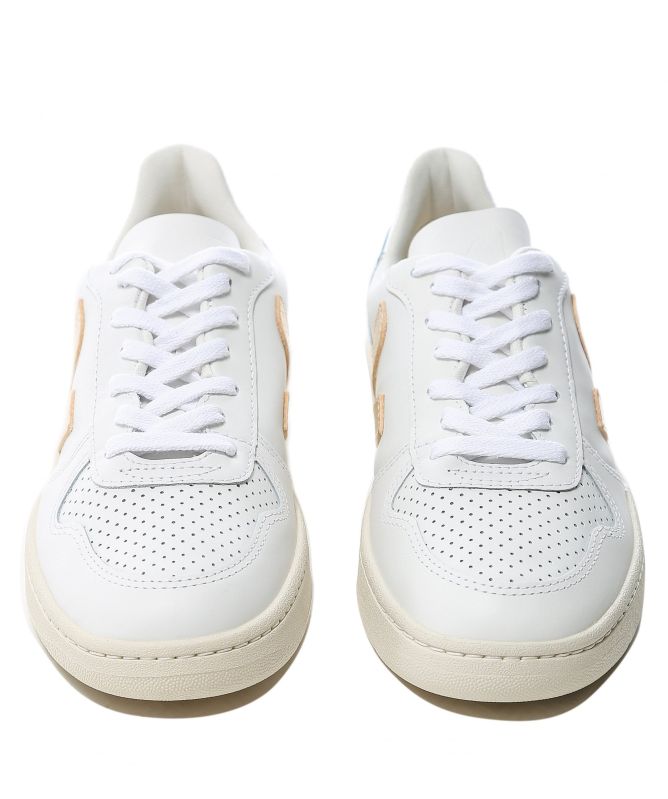 VEJA Women's V10 Leather Trainers