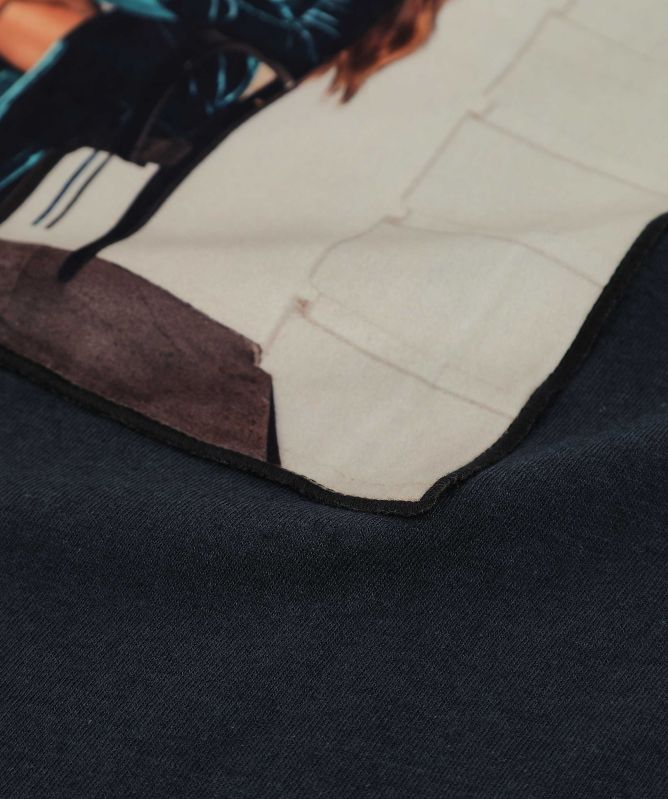 Limitato Chair Long-Sleeve Tee