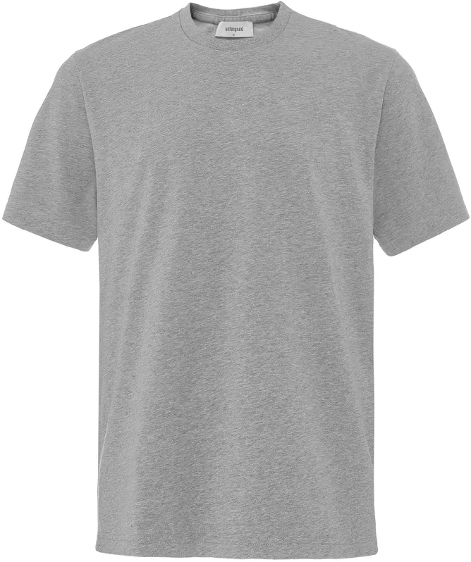 unfeigned Organic Cotton Basic T-Shirt