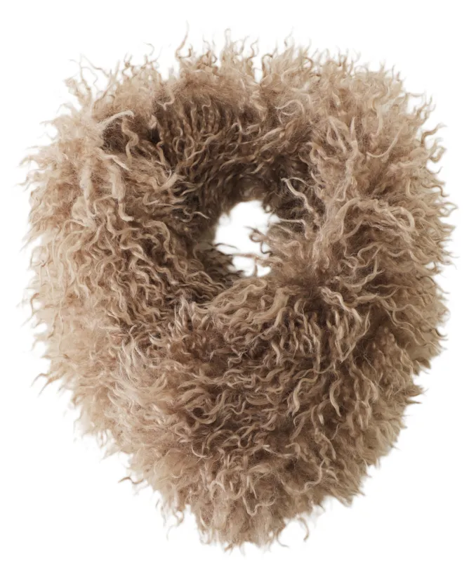 Rino and Pelle Banu Scarf